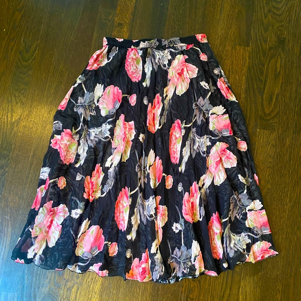 Floral Skirt Black and Pink